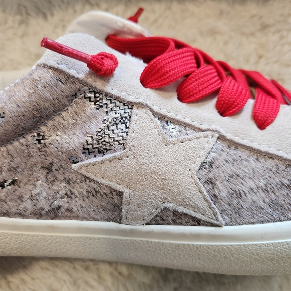 Steve Madden cow star shoe - Picture 10 of 13